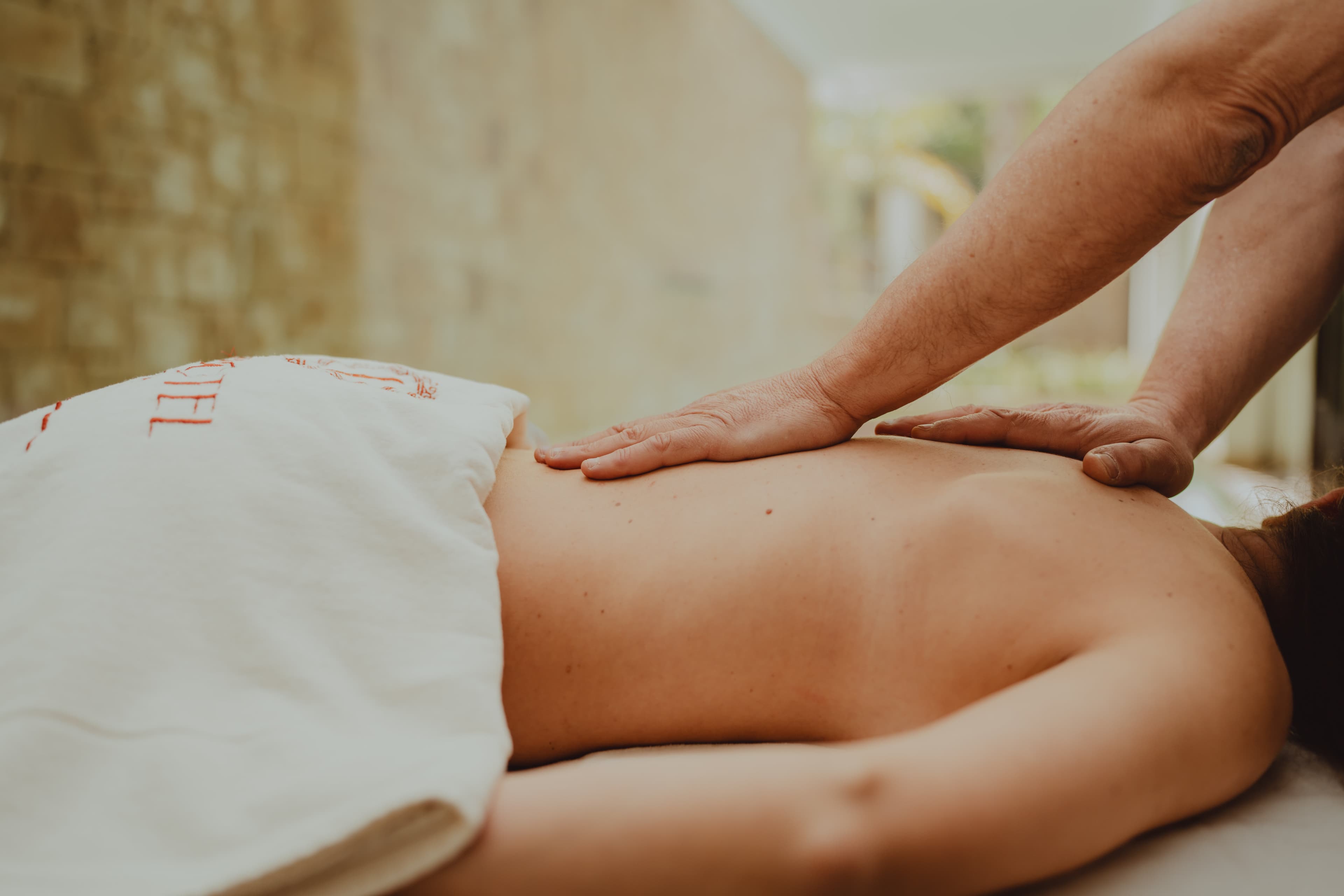 Deep muscle massage
$150.00/60 mins
Experience relief from stubborn muscle tension and muscular stress with our Deep Muscle Massage using specialized deep pressure techniques and soothing heated salt stones. Feel the tension melt away as our skilled therapists apply firm pressure to release tightness and improve mobility, while the heat of the salt stones penetrates deep into your muscles, enhancing the therapeutic effects of the massage
Includes:
2 Hours Complimentary Access to enjoy the facility
Complimentary Valet Parking